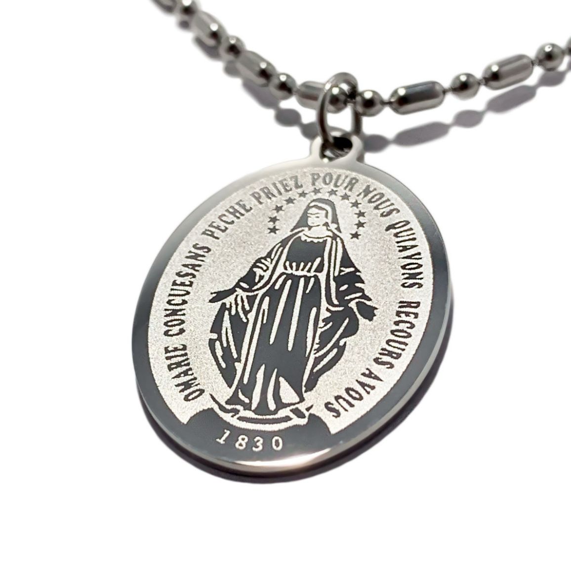 Dije Virgen Milagrosa en Acero Inoxidable