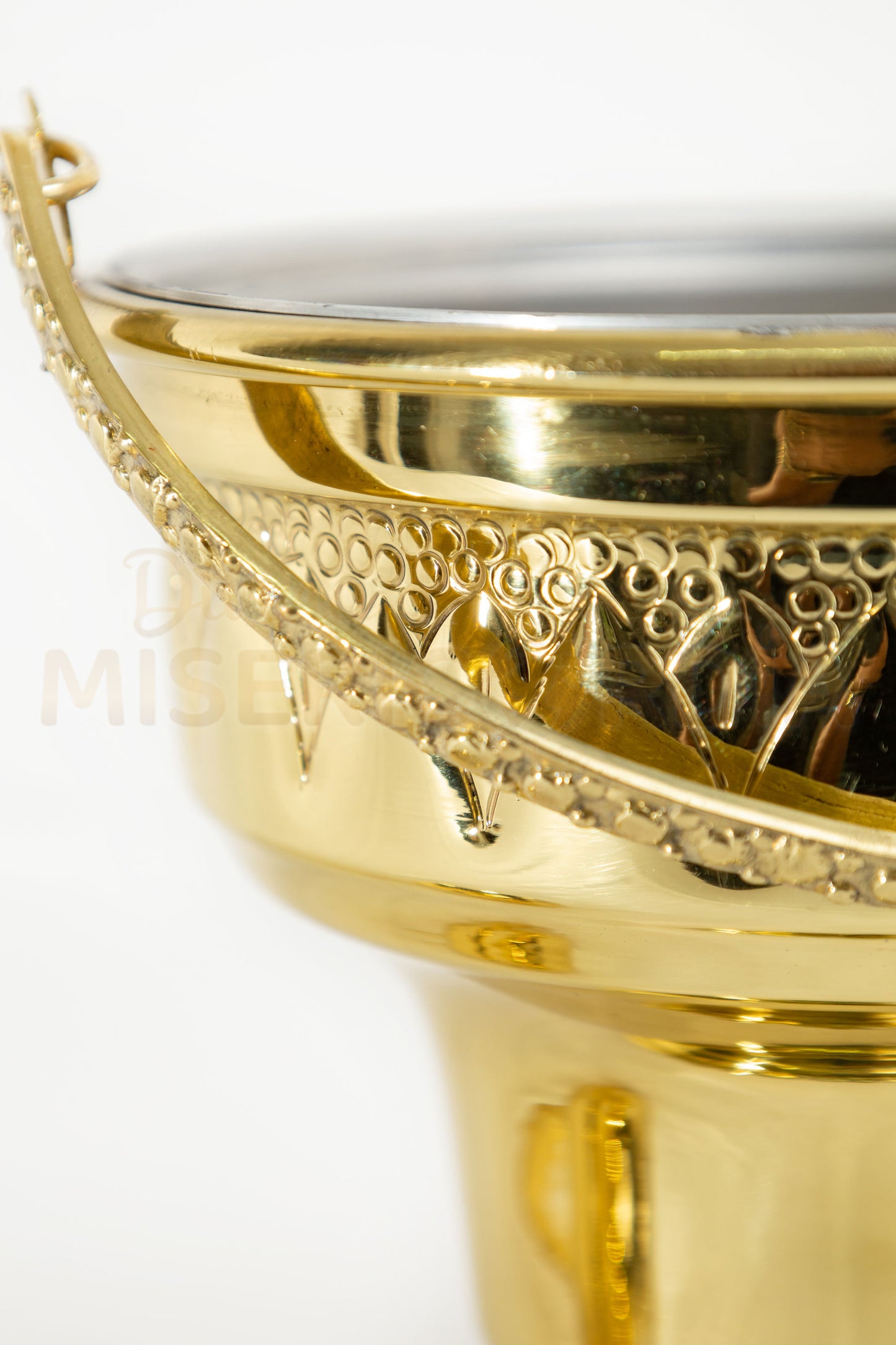 Acetre Chico Laton SA