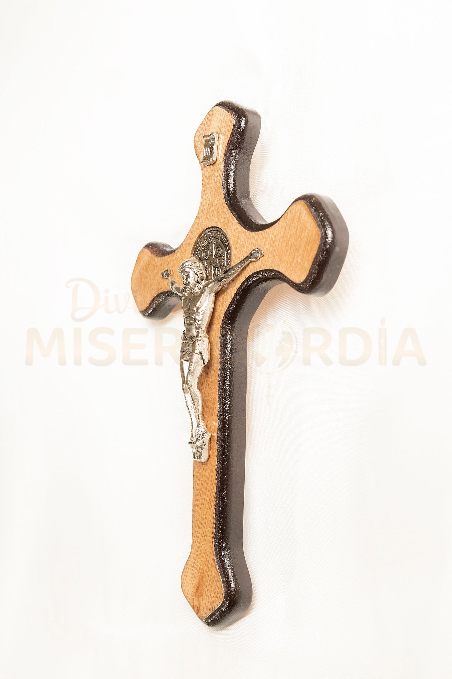 Crucifijo San Benito SB10 VL