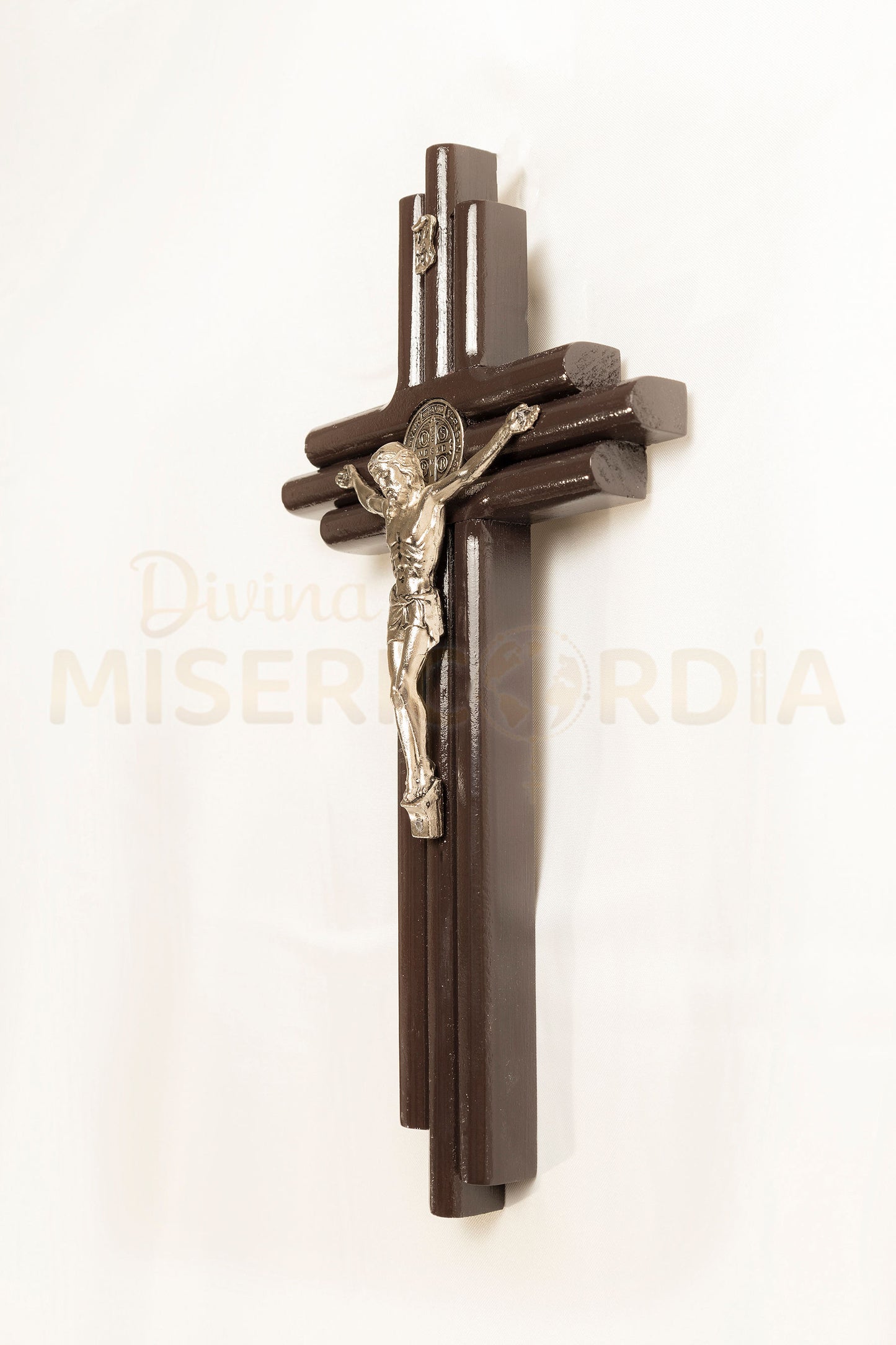 Crucifijo San Benito Tres Varas Chico VL