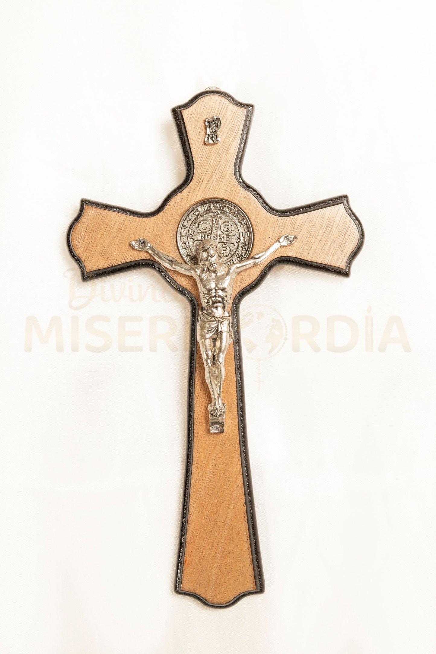 Crucifijo San Benito TR19 VL