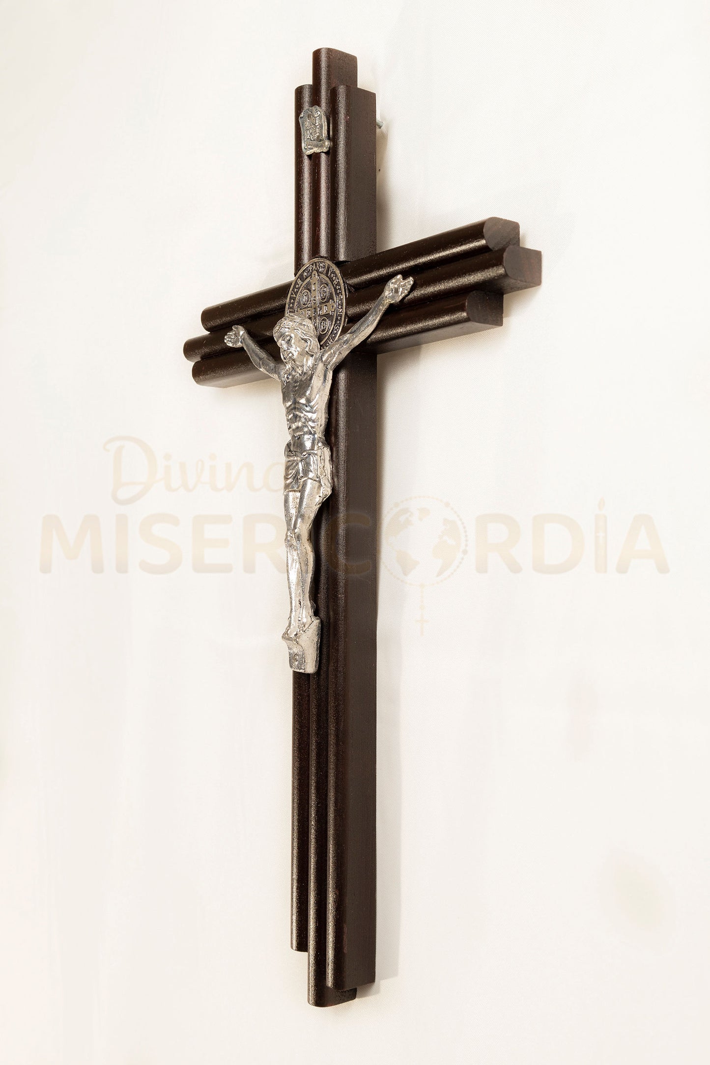 Crucifijo San Benito Tres Varas Grande VL