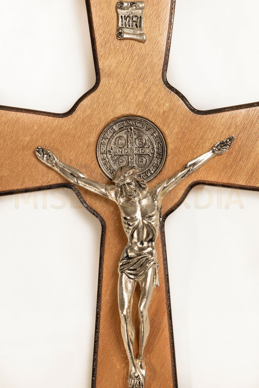 Crucifijo San Benito Curvo SB25 VL
