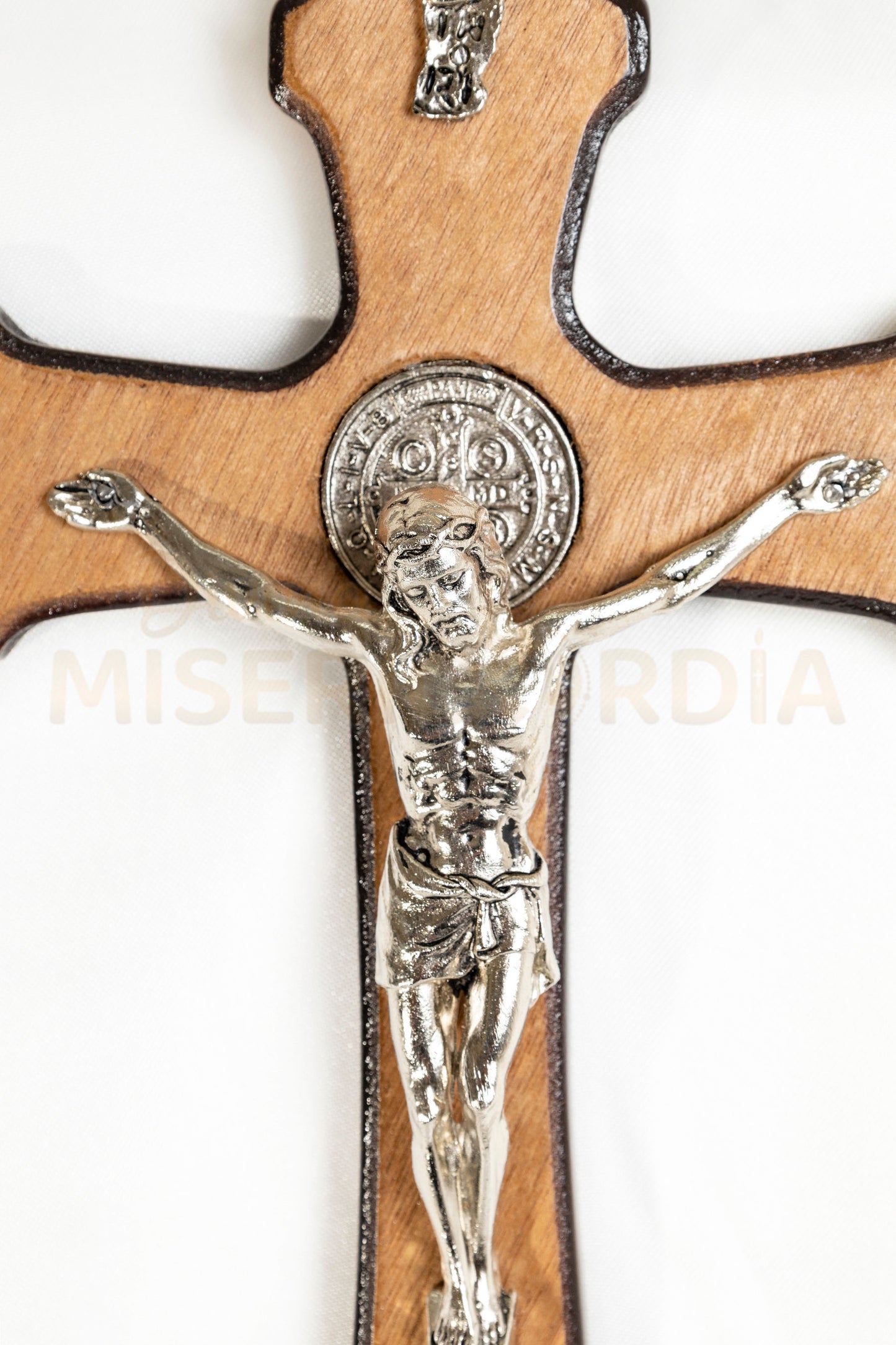 Crucifijo San Benito TR15 VL