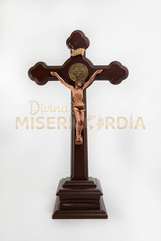 Crucifijo Base San Benito Resina JV