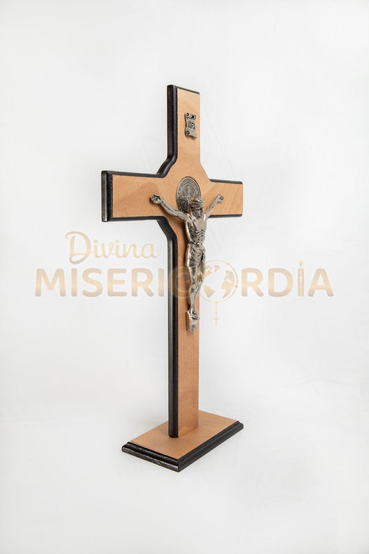 Crucifijo Base San Benito SB22 VL